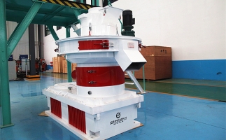 鋸末顆粒機(jī)因?yàn)楣?jié)能環(huán)保受到人們喜愛(ài)，可再生能源滿足國(guó)家發(fā)展需求，你還在觀望嗎？