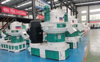 高溫天氣，使用鋸末顆粒機(jī)的注意事項(xiàng)與設(shè)備維護(hù)